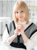綾瀬/髪質改善/ホワイトブロンド×姫カットレイヤーロブヘアb
