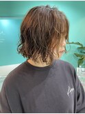 スパイラルパーマ/縦落ちパーマ/ウェーブヘア/切りっぱなしボブ