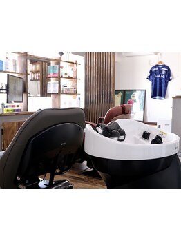 「ニオイ、ベタつき、フケが気になる方」にオススメのプレミアムスパ！頭皮や髪のお悩みもご相談下さい。