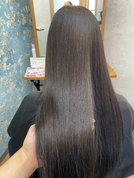 エクラートリアーラ 藤沢店(ECLART Reala) ハイライト履歴の縮毛矯正