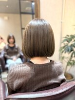 サーパス(Surpass)&nbsp;【SHIHO】まとまるボブ　タンバルモリ　レイヤーボブ/立川