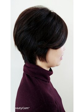 ベリーベリー 美容室(very very) 【very-very美容室】前下がりショートカット