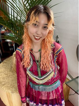 フィン(fin,) Ayato/セクションカラー/グラデーションカラー/ペールベージュ