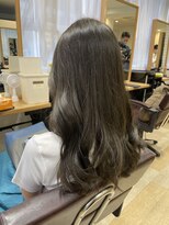 リソ 銀座(RISO)&nbsp;【20代・30代】透明感抜群のグリーンアッシュカラー【RISO銀座】