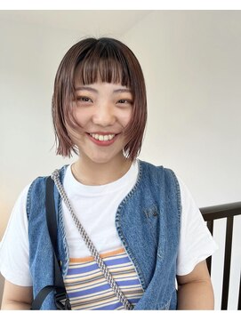 ナループロア ハチ(Nalu pu loa hachi) ボブ/切りっぱなしボブ/ミニボブ/渋谷/カットが上手い