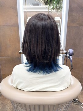 シャル 平塚(shalu) くびれ×インナーカラー【ブルー】