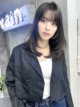 ヴェイン 渋谷(vain) ★くびレイヤーエモージュ黒髪グレーベージュレイヤーロング