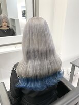 シェイロ(Cielro)&nbsp;【ホワイトシルバー×裾ブルー】