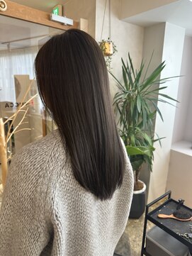 ユッカ 梅田(YUCCA) 【 YUCCA 】大人可愛い20代30代40代 ミディアム/チェリーレッド