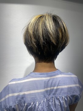 アース オーセンティック 新浦安店(EARTH Authentic) ハイライトショート