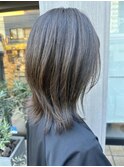 ミディアムレイヤー×オリーブベージュ