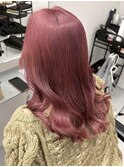 ピンクベージュペールピンクカラー顔周りワンホンレイヤーカット