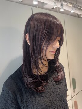 ムーム(Momb) レイヤーカット