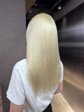 エン 栄店(enne) ミディアムヘア/デザインカラー/フェイスフレーミング/栄