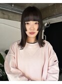 重めバング×ストレート