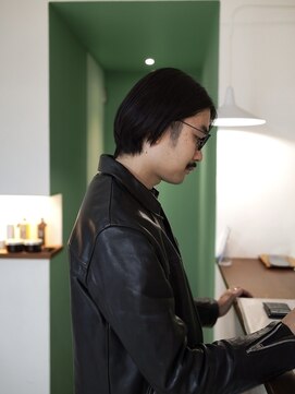 アナンダ(ananda) 黒髪メンズショート