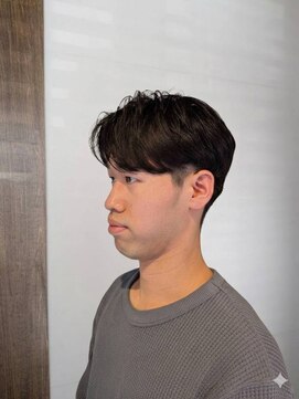 ワンワンオー バーバーショップ コンチネンタル(@110 BARBER SHOP continental) フェザーショート