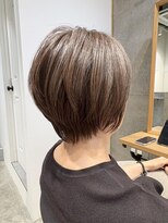 アルトル 池袋2nd(altru)&nbsp;◇大人40代50代60代ショートボブ丸みショート白髪ぼかし