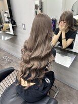エミーバイモアムー(Emmie byMoremuu) 【Natsu】ミルクティーグレージュ