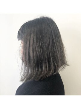 アナログ(ANALOGUE) 【ANALOGUE】グラデーションフォギーグレージュ切りっぱなしボブ