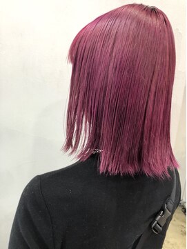 へアメイクワンプラス 四日市(HAIR MAKE ONEplus) 外国人風★切りっぱなし 3Dカラーバターピンク!!