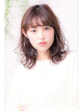 ソア 武蔵小杉(SOAR) 伸ばしかけ小顔ネイビーカラーのマニッシュ美髪フレンチボブ