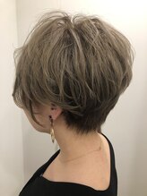 ヘアーラウンジアール(Hair Lounge R) 大人ショート【Hair Lounge R】【吉川美南】