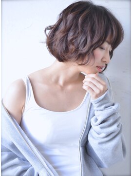 ロイジー(roijir) roijirイルミナインナーカラーxスパイラルxセンシュアルショート