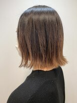 レンジシキチジョウジ (RENJISHI KICHIJOJI)&nbsp;グレイカラーの方でも楽しめるグラデーションカラーボブ【宮本】