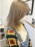 ブロンドヘアー