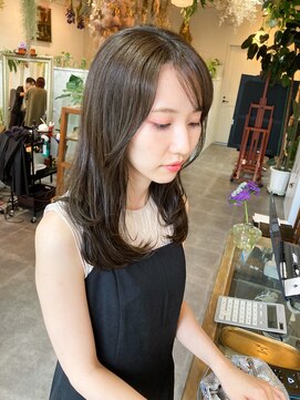 タオ(tao) Summerレイヤーセミロング