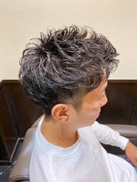 プレミアムバーバー 原宿店(PREMIUM BARBER produce by HIRO GINZA) ツーブロック ジェットモヒカン