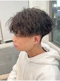 縦落ちツイストスパイラルパーマ センターパート