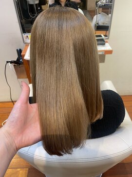 サラ 徳山店(SARA) くすみベージュカラー