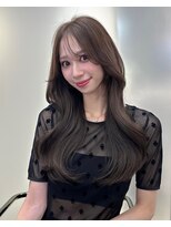 リリー(Lilley)&nbsp;【lilley 稲永麻衣】レイヤーカット+ダブルカラー+韓国ヘア