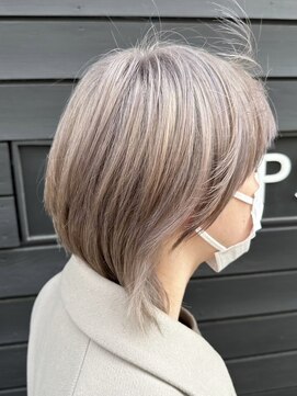 クラップス 横須賀中央店(CLAPS) ミルクティーベージュダブルカラーケアブリーチインナーカラー