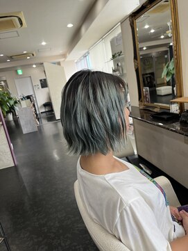 アイズ 渋沢(AIZU) ブリーチ卒業　毛先カラー