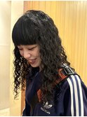 心斎橋　ハードパーマ　スパイラルパーマ　10代20代