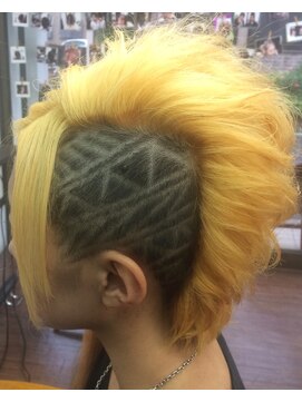 ニトロ(nitoro) アシンメトリーカット ネイティブ柄バリアート