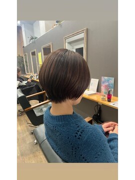 エニー 四条大宮(aNy) 丸みショート