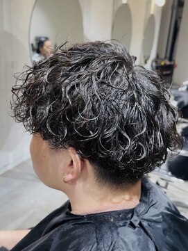 ストレータ バイ マリオ(Strata by mario) 波巻きパーマ時短セット刈り上げマッシュ重めマッシュ