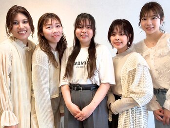 チーモ ハッピー ヘア メイク(CheeMo happy hair make)の写真/《女性stylistのみ◇》経験豊富な女性stylistが“大人女性の悩み”を解決します♪幅広いお客様に人気＊