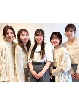 《女性stylistのみ◇》経験豊富な女性stylistが“大人女性の悩み”を解決します♪幅広いお客様に人気＊