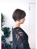 ミニウルフ美シルエットの大人ショート