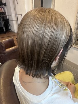 ジィップクリニカ(Zip clinica) グラデーション切りっぱなしボブ 担当-木村優伽