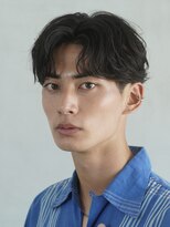 レタッチ バイ フィフス 天神大名(RETOUCH by fifth)&nbsp;福岡天神緩めメンズニュアンスパーマセンターパートウルフカット