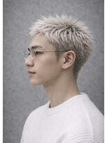 ゼロウーノ(ZER01)&nbsp;ホワイトカラー スパイキーショート ブリーチカラー