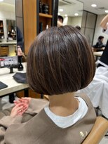 ピークアブー アヴェダ 池袋東武(PEEK-A-BOO AVEDA) 手入れ簡単、上質シルエット。大人のボブ50代60代70代