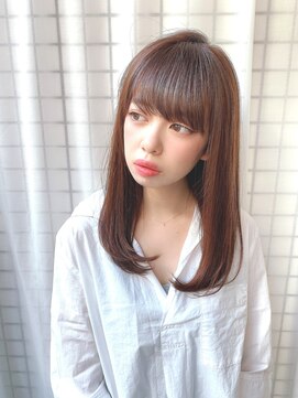 アイビー(Ivy) 働く女性にお勧めバング有り大人可愛いセミディスタイル