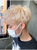 メンズカット、ホワイトブロンド、プラチナブロンド